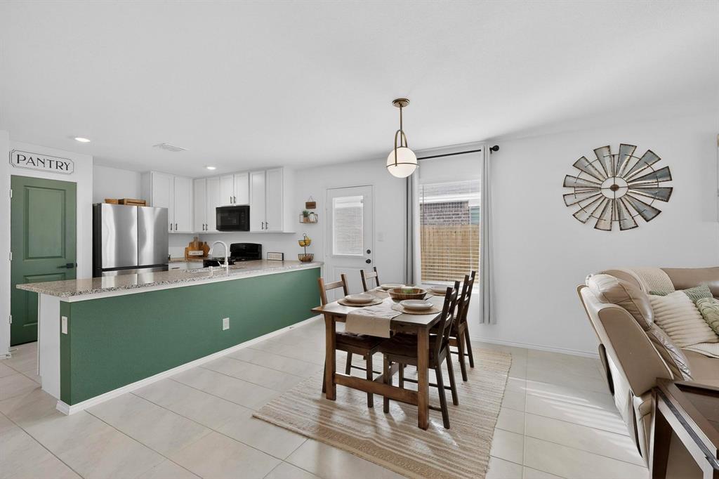 Falcon Heights Village 1 - Residential