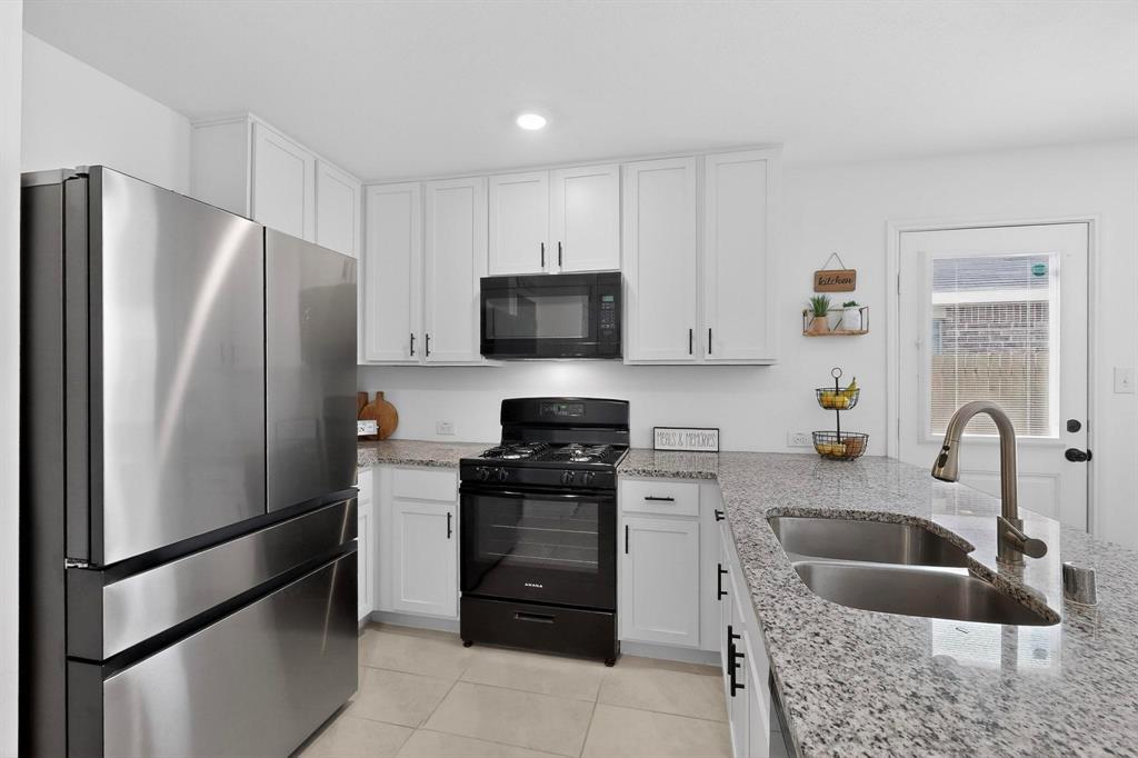 Falcon Heights Village 1 - Residential