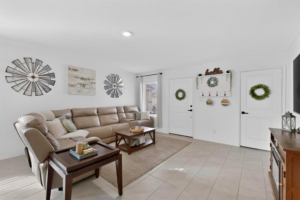 Falcon Heights Village 1 - Residential