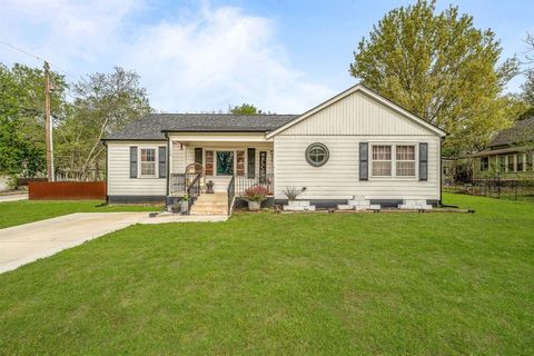 112 W Grubbs Street Hico TX 76457