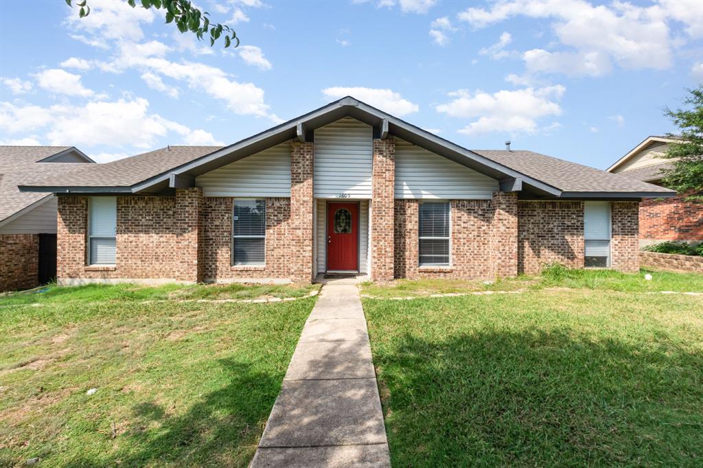 1609 Hartford Drive