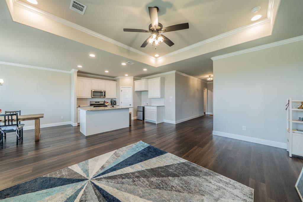 1057 Nighthawk Trail