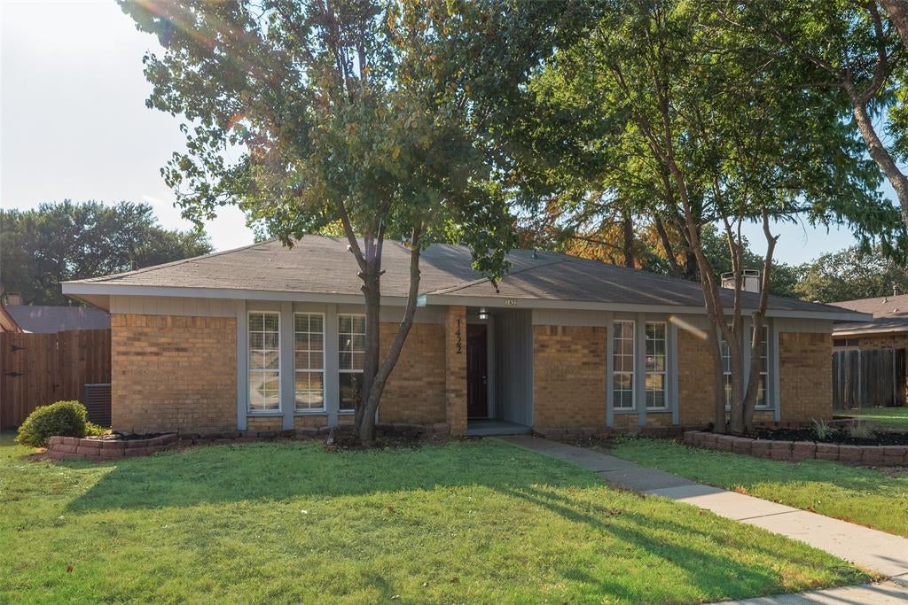 1422 Westwood Drive