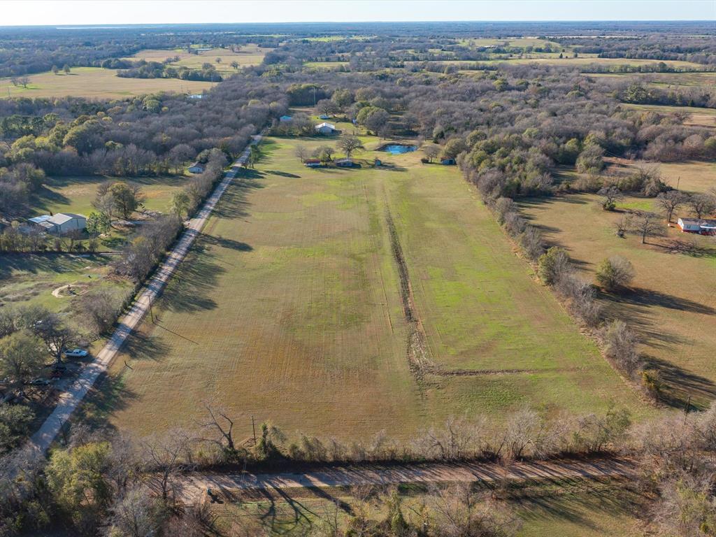 Hyde-A-Way-Valley - Land