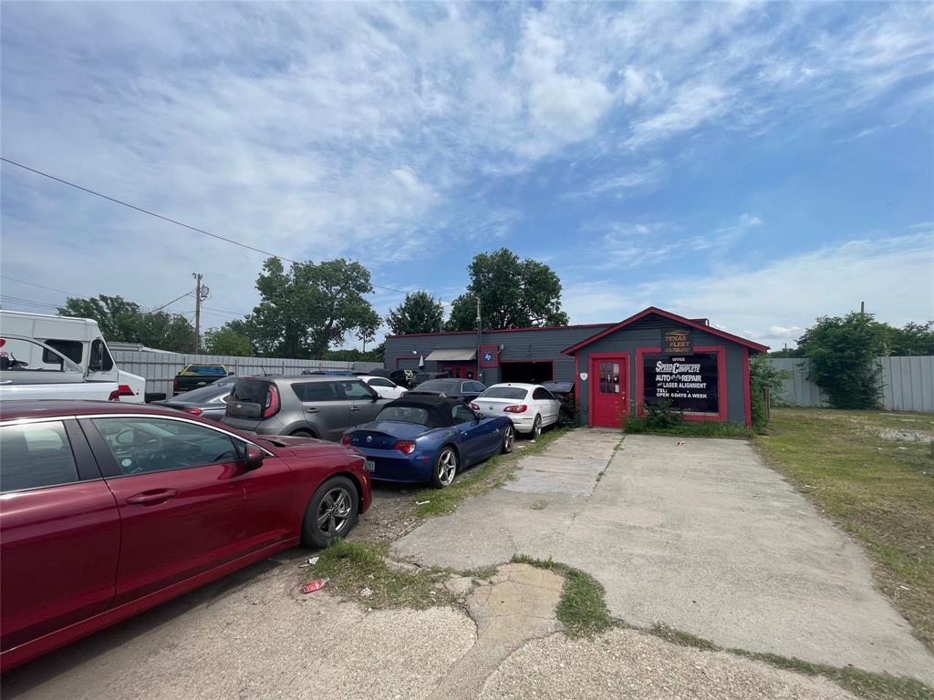 Molina - Commercial Sale