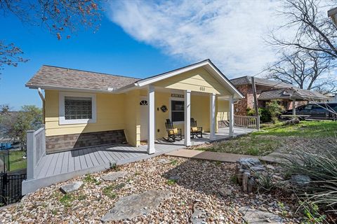 A home in Granbury