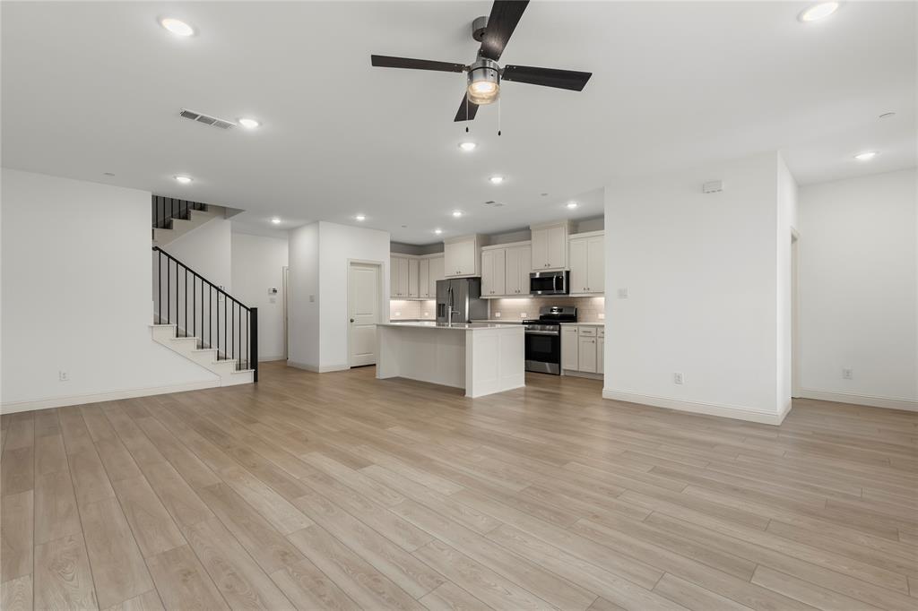 8855 Stablehand Mews