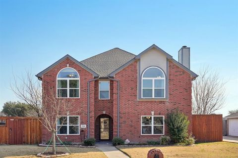 7006 Burning Bush Sachse TX 75048