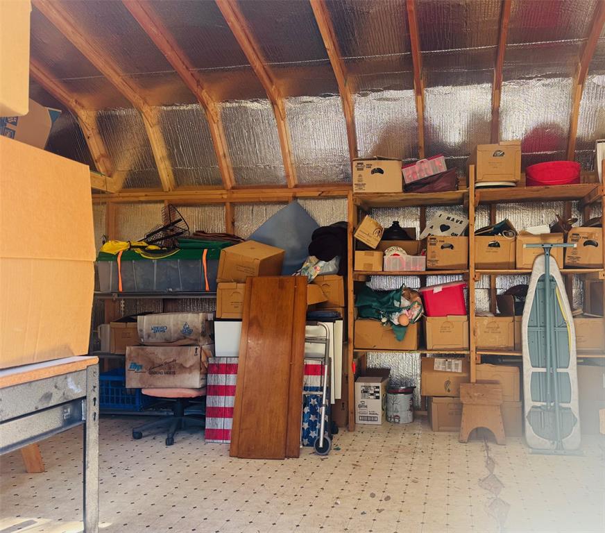 Thunderbird Poind - Residential