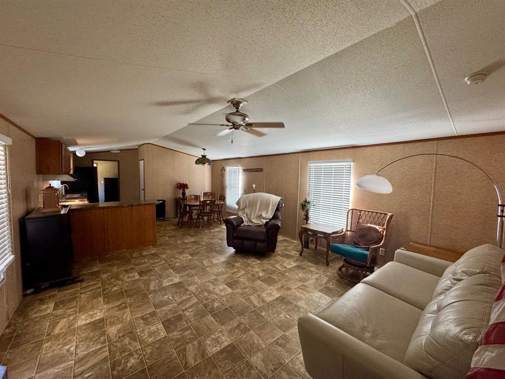 Thunderbird Poind - Residential