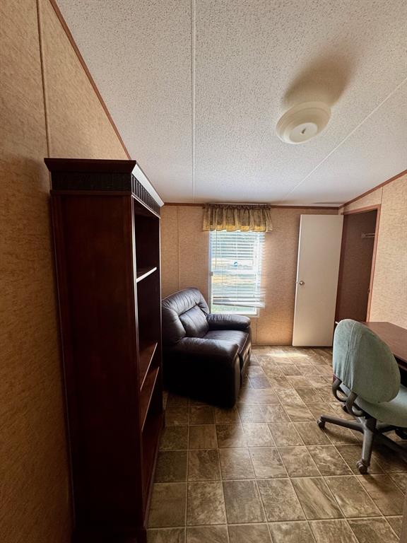 Thunderbird Poind - Residential