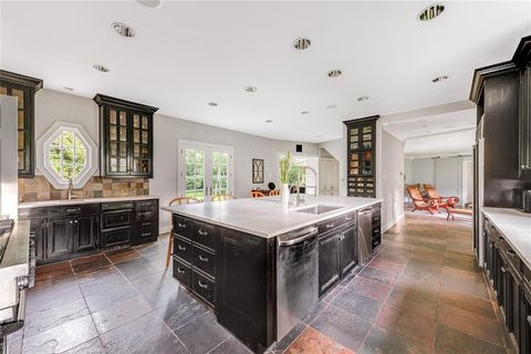 Tiny photo for 4 Nonesuch Road, Dallas, TX 75214 (MLS # 21041499)