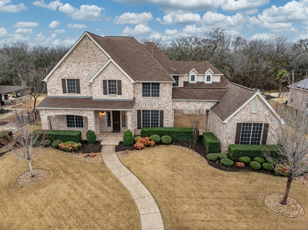 2305 Roadrunner Drive