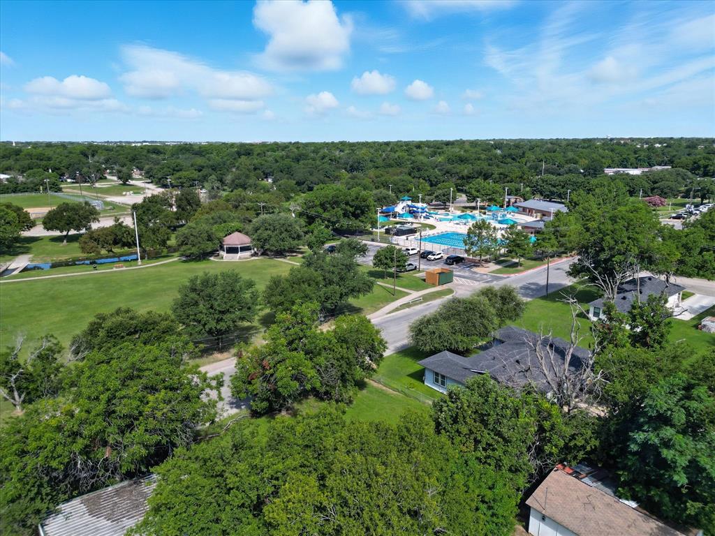 Original Cleburn - Land