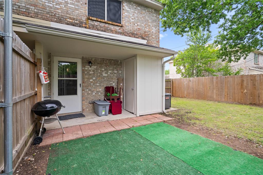 Graystone Twnhms - Residential