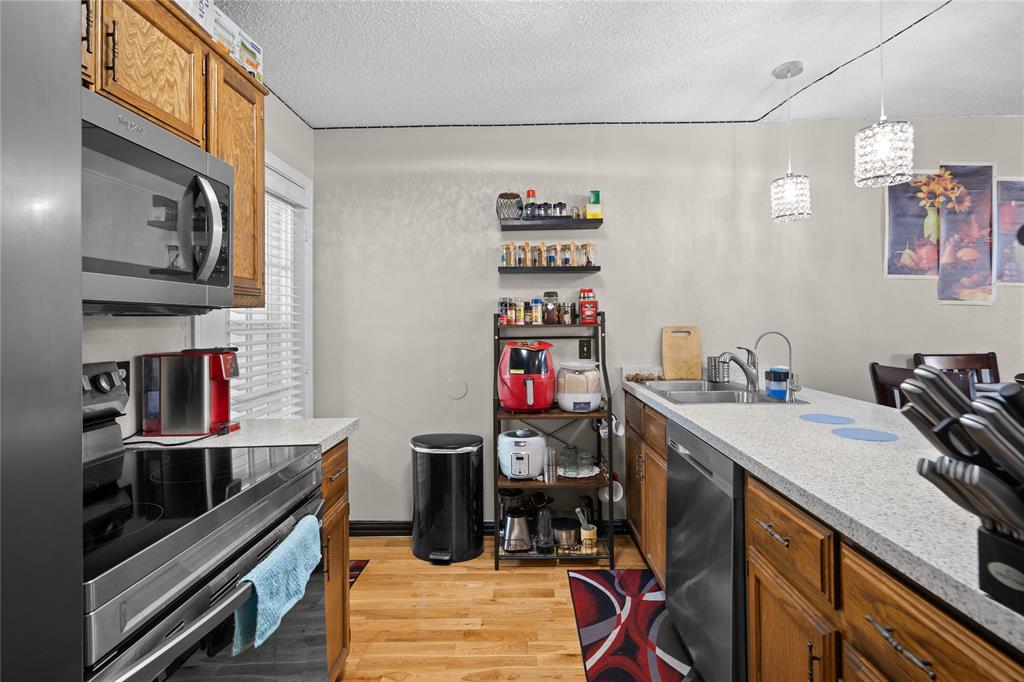Graystone Twnhms - Residential