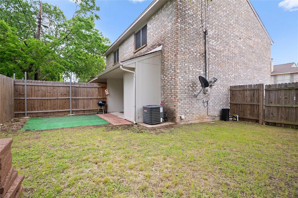 Graystone Twnhms - Residential