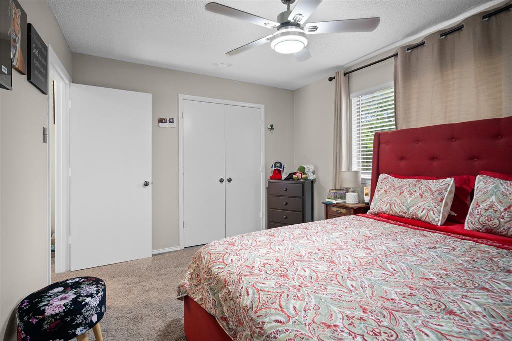 Graystone Twnhms - Residential