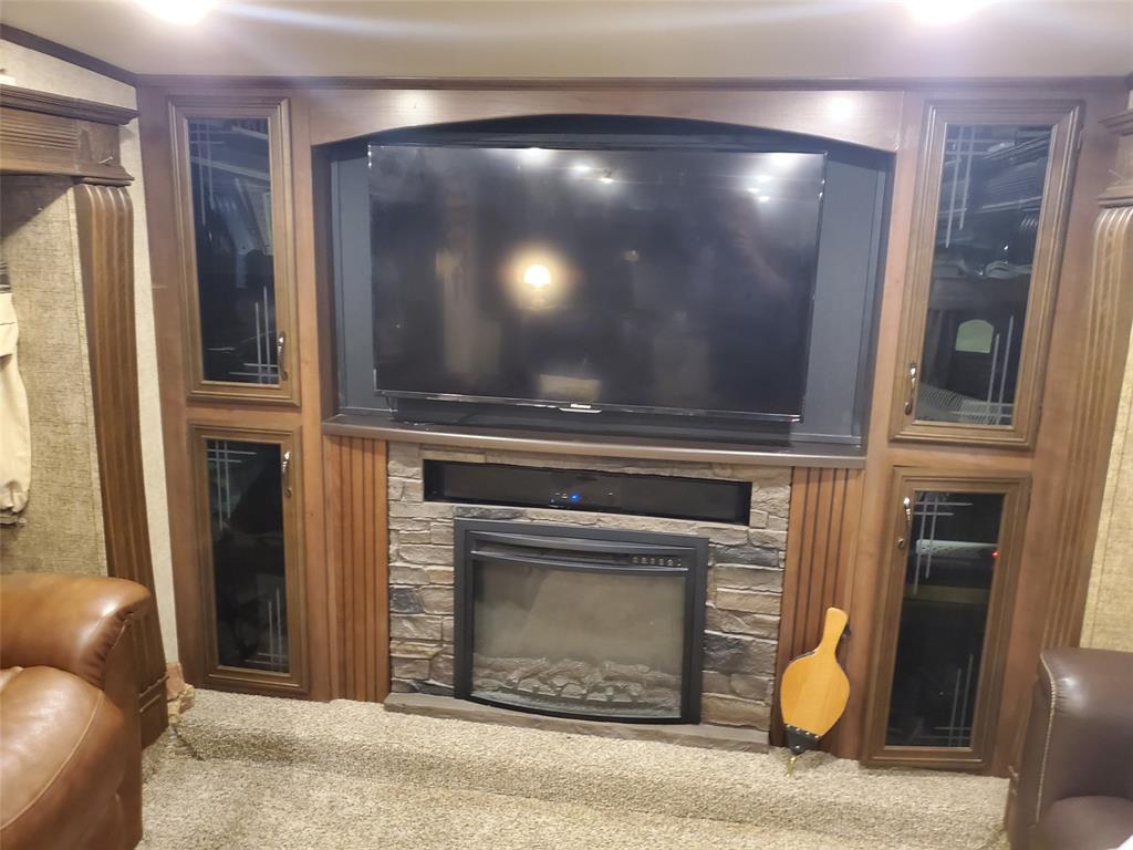 Sun Eagle Bay - Residential