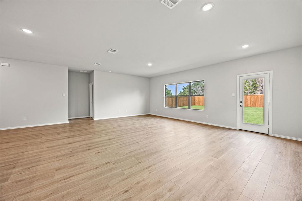 Kings Way - Residential