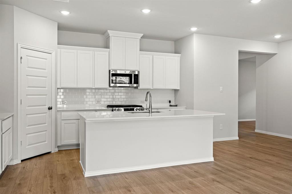 Kings Way - Residential