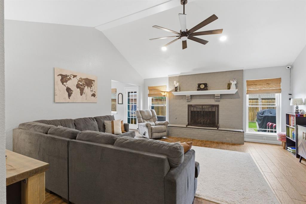 1515 Eastland Circle