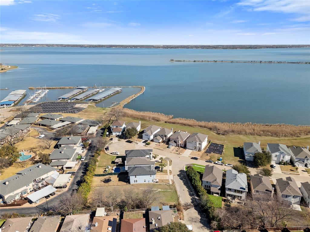 5225 Lake Terrace Court