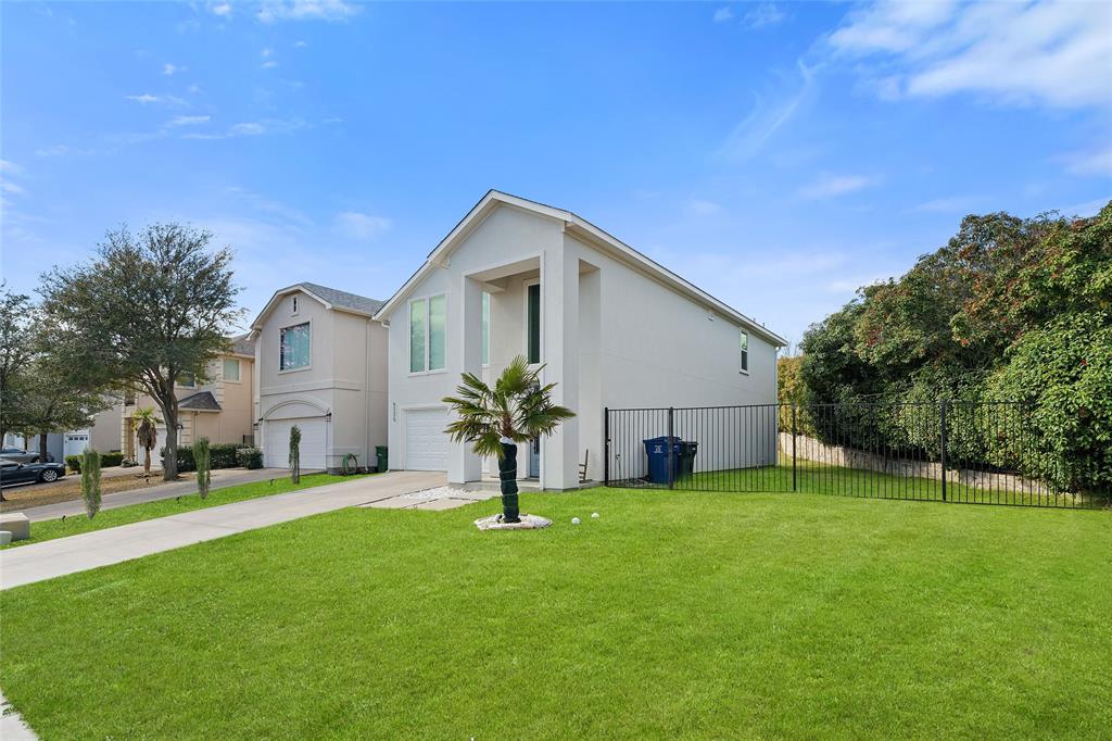 5225 Lake Terrace Court