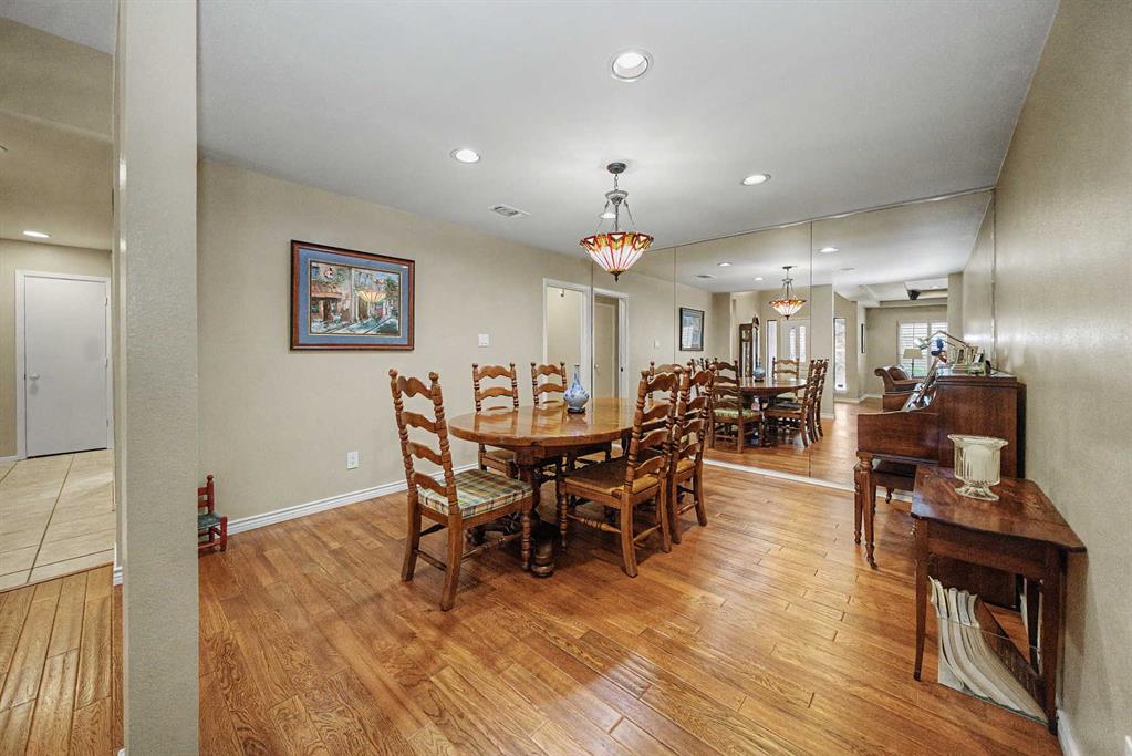 Country Day Estates - Residential