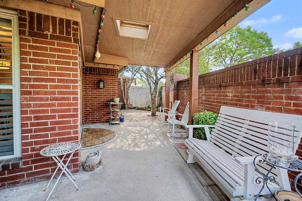 Country Day Estates - Residential