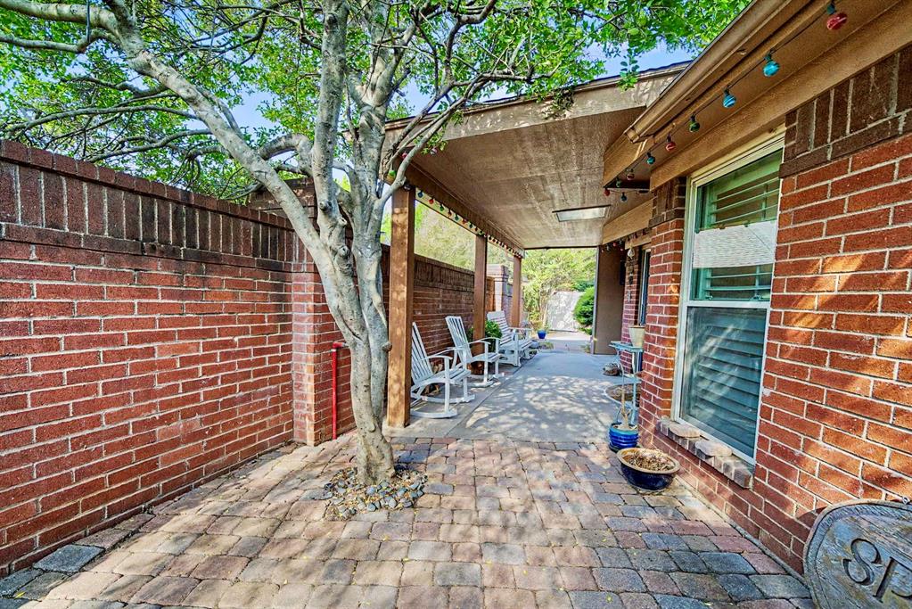 Country Day Estates - Residential