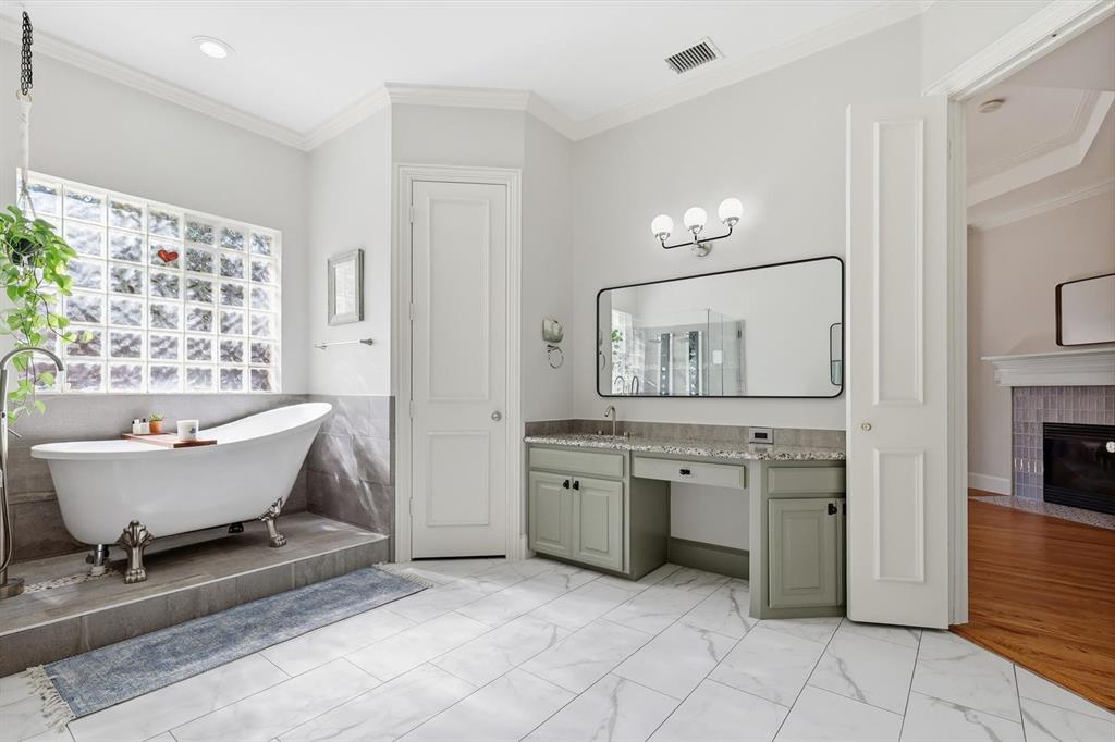 Estates Of Cambridge Manor - Residential