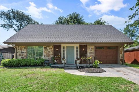 A home in Corsicana