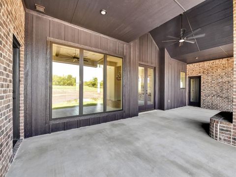 A home in Granbury