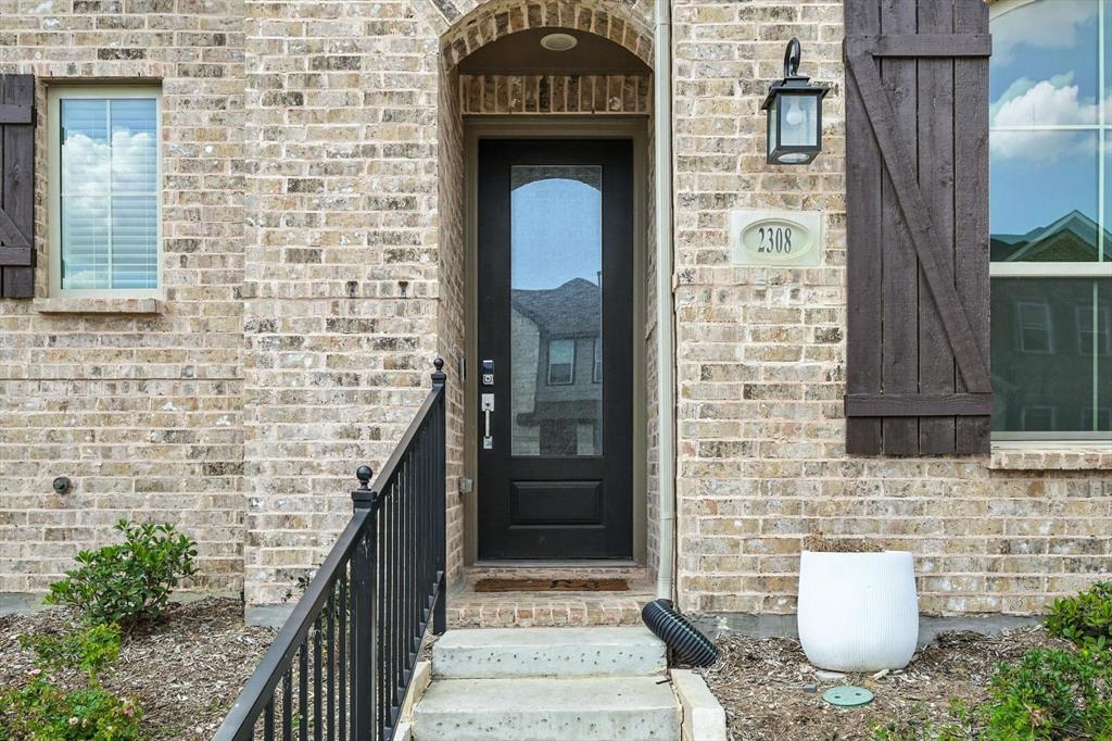 2308 Stella Lane