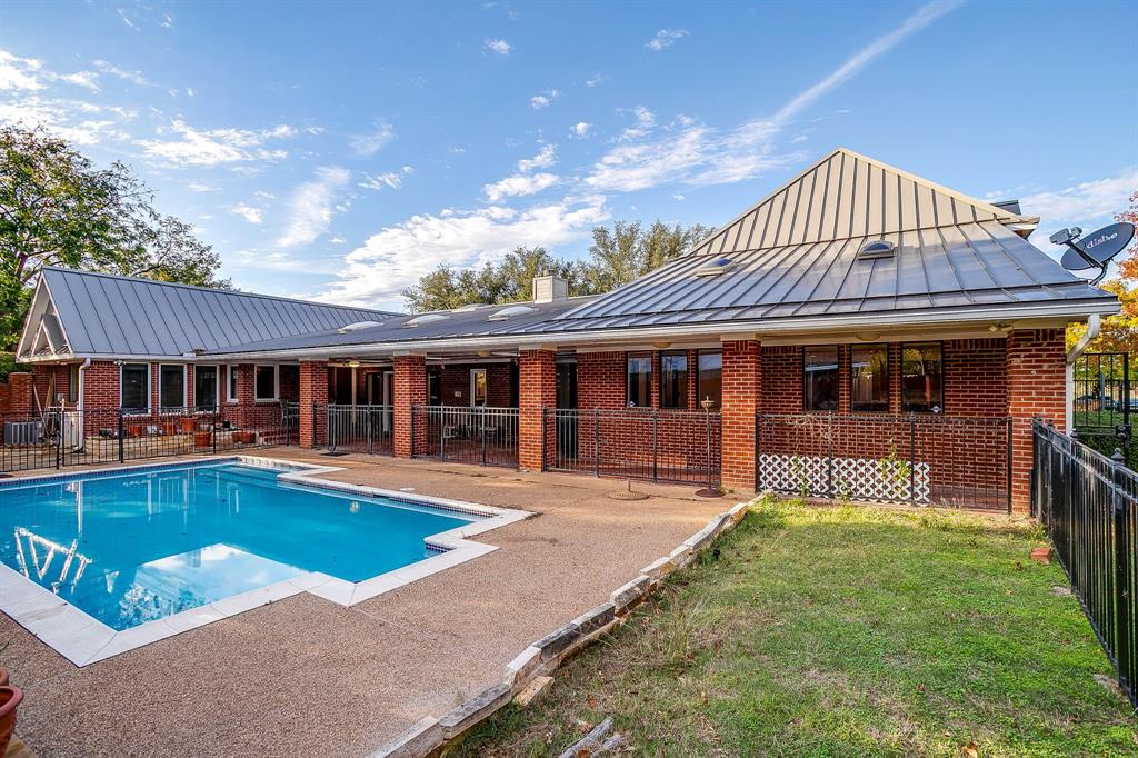 Woodhaven Cntry Club Estates - Residential