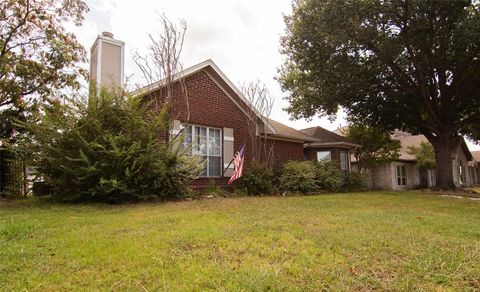 A home in Rowlett