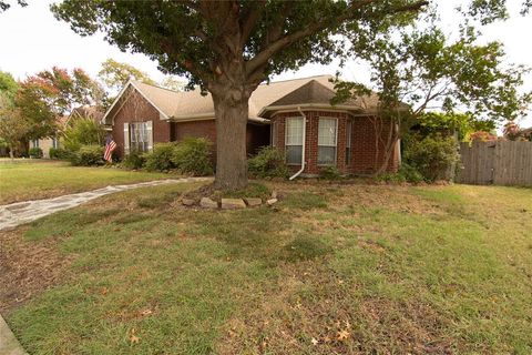 A home in Rowlett