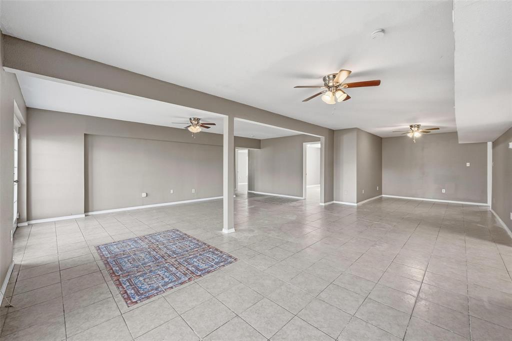 M E P & P RR CO SURVEY #33 - Residential Lease