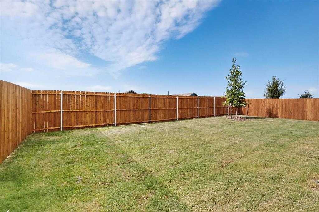 HONEY CREEK ADDITION, PHASE 2 - Residential Lease