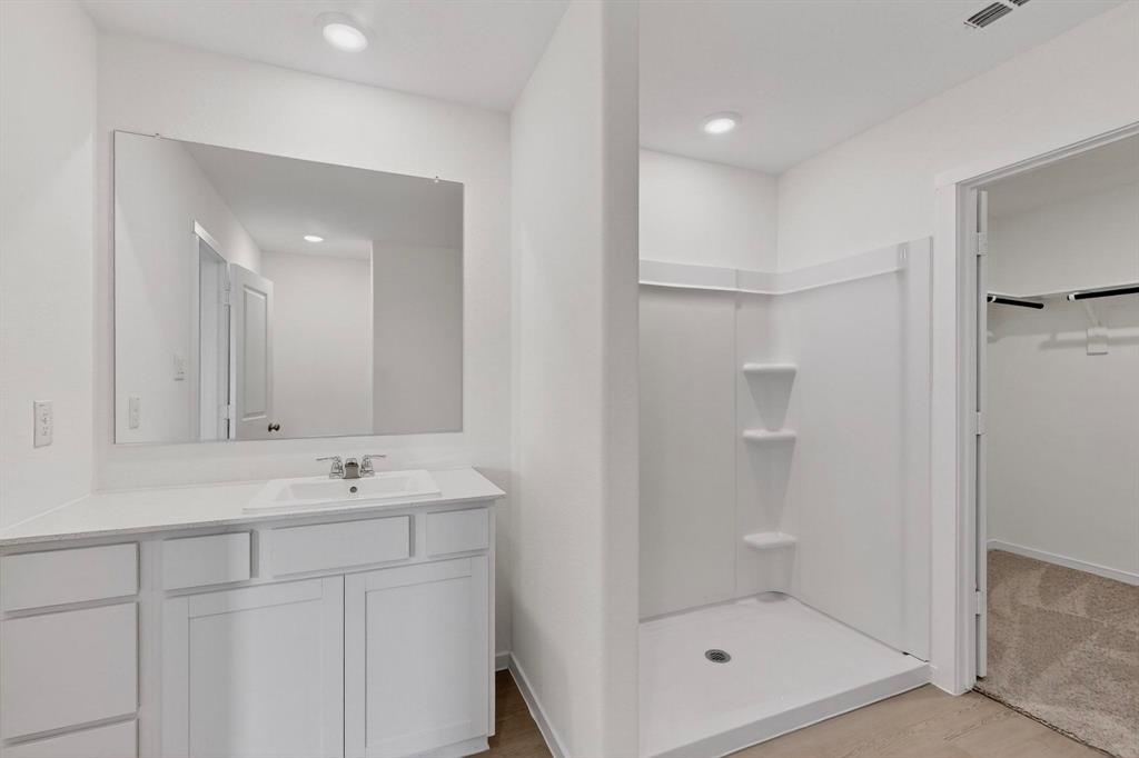 HONEY CREEK ADDITION, PHASE 2 - Residential Lease