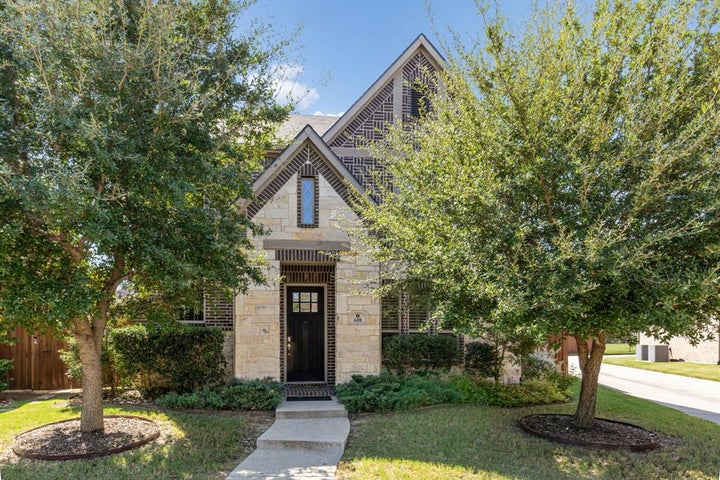 Photo 1 of 40 — 618 Cano Street, Allen, TX 75002