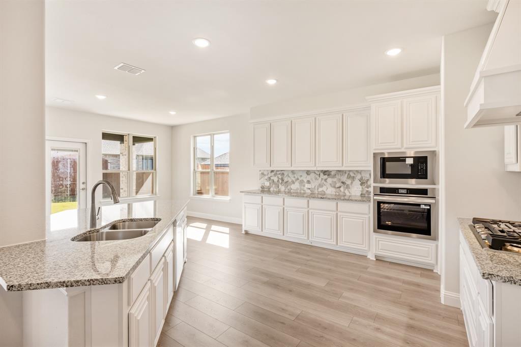 Sunset Ridge - Residential