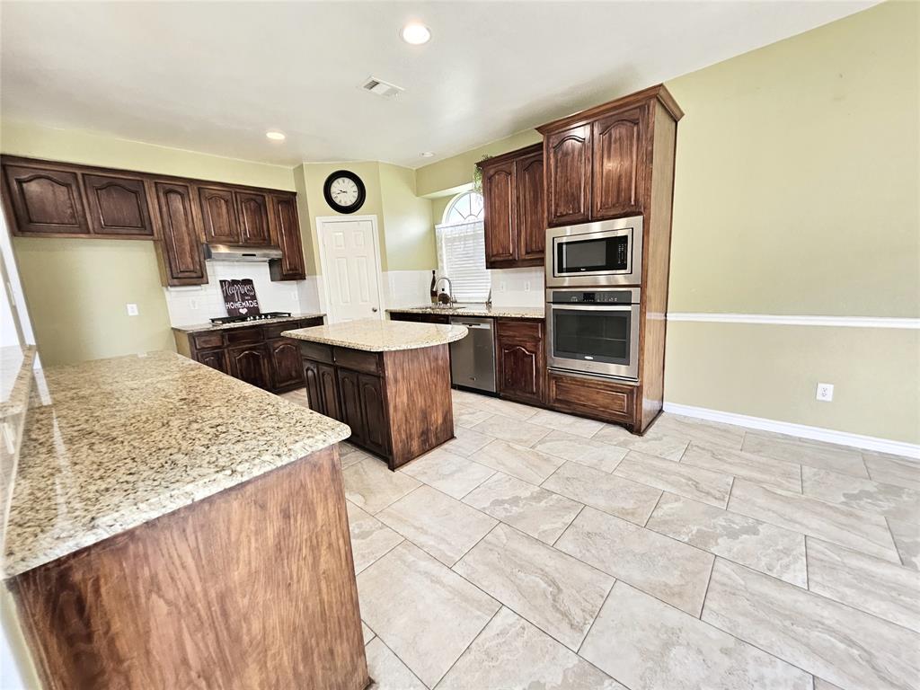 Fairfield Of Plano Ph 1b - Residential Lease