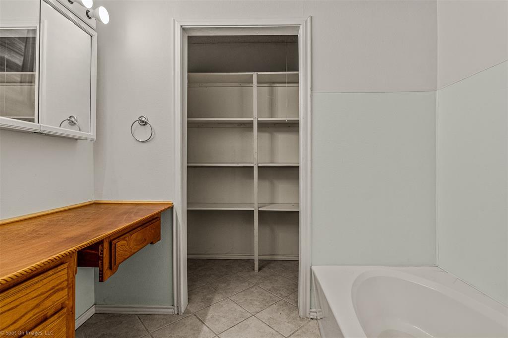 WESTWOOD - Residential