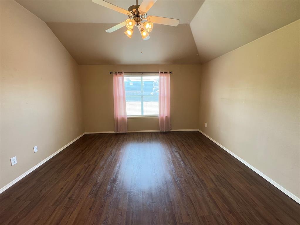 12516 Coral Drive