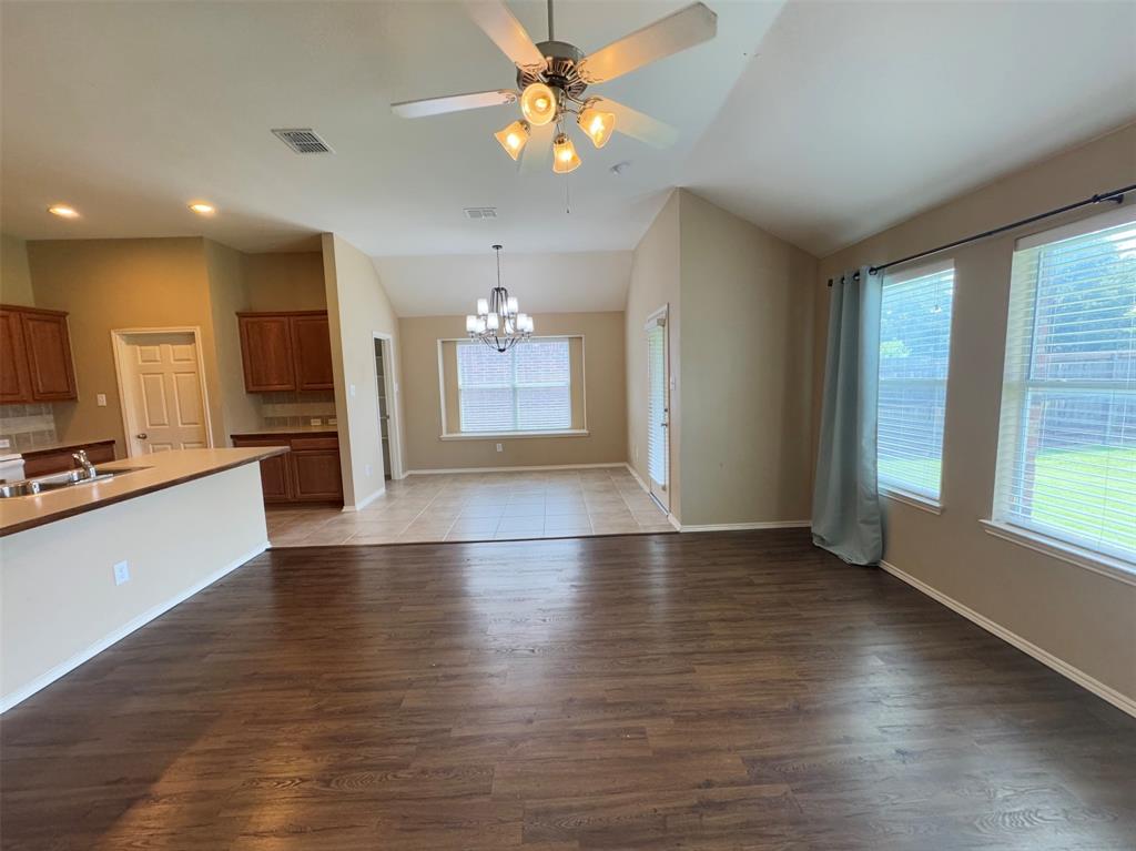 12516 Coral Drive