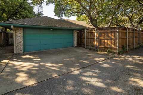 A home in Irving