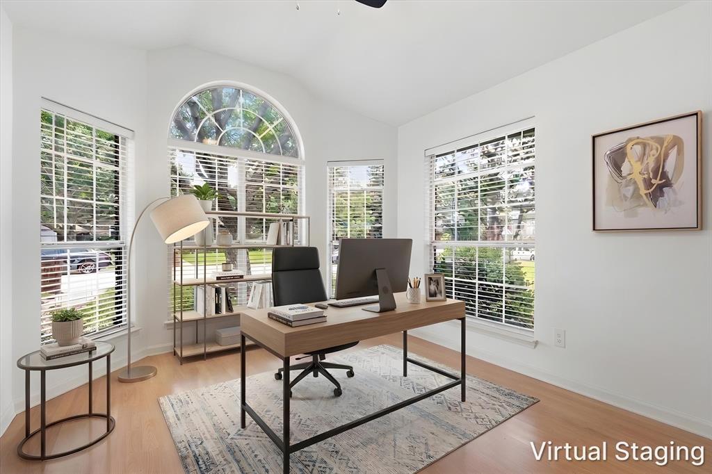 1324 Falcon Drive