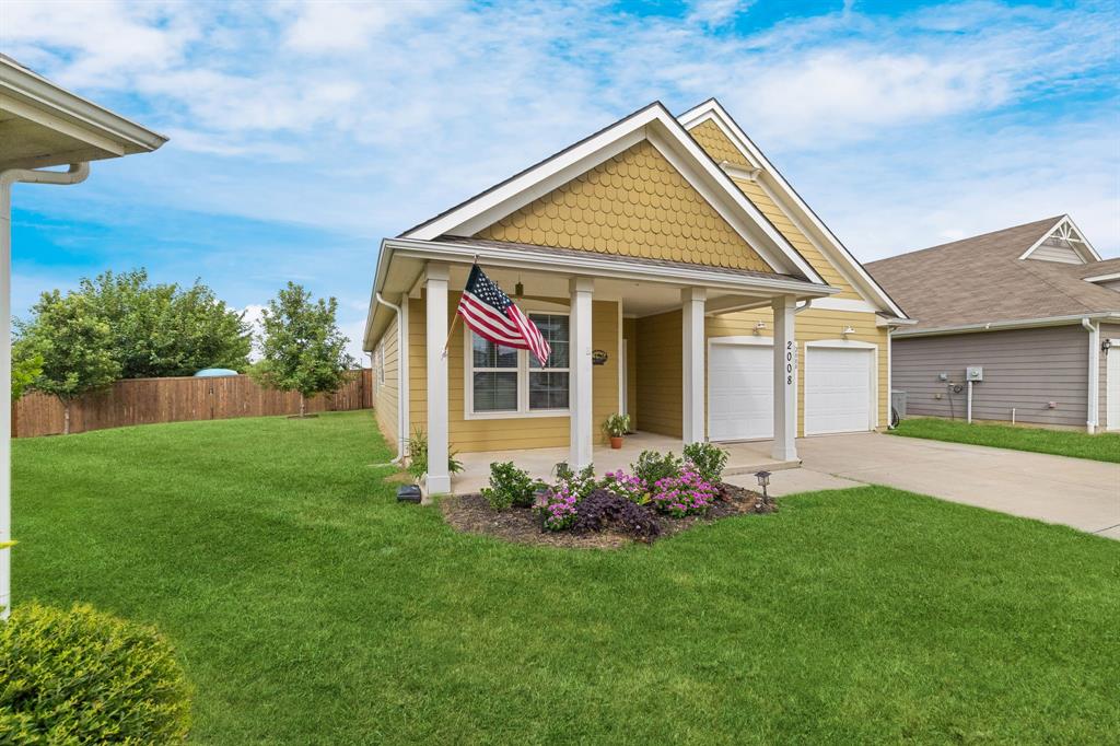 2008 Windsor Farms Drive